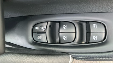 Nissan Qashqai 1.3 DiG-T Tekna 5dr Petrol Hatchback